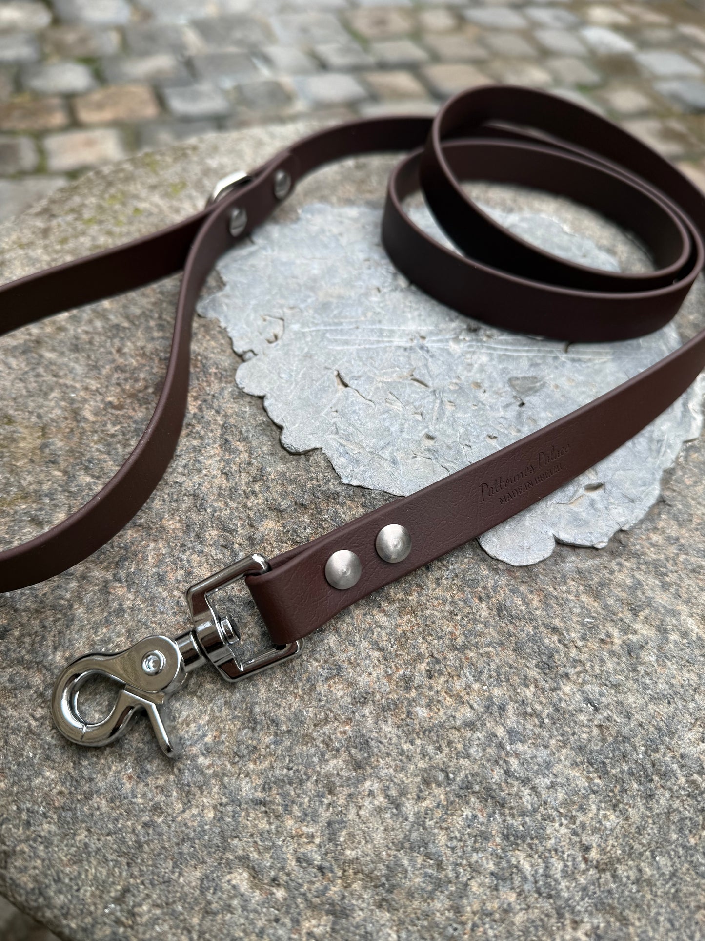 Laisse essentielle -Marron foncé - Biothane
